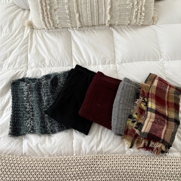 Stylish Knit Scarf Collection - Assorted Colors - Picture 2 of 11